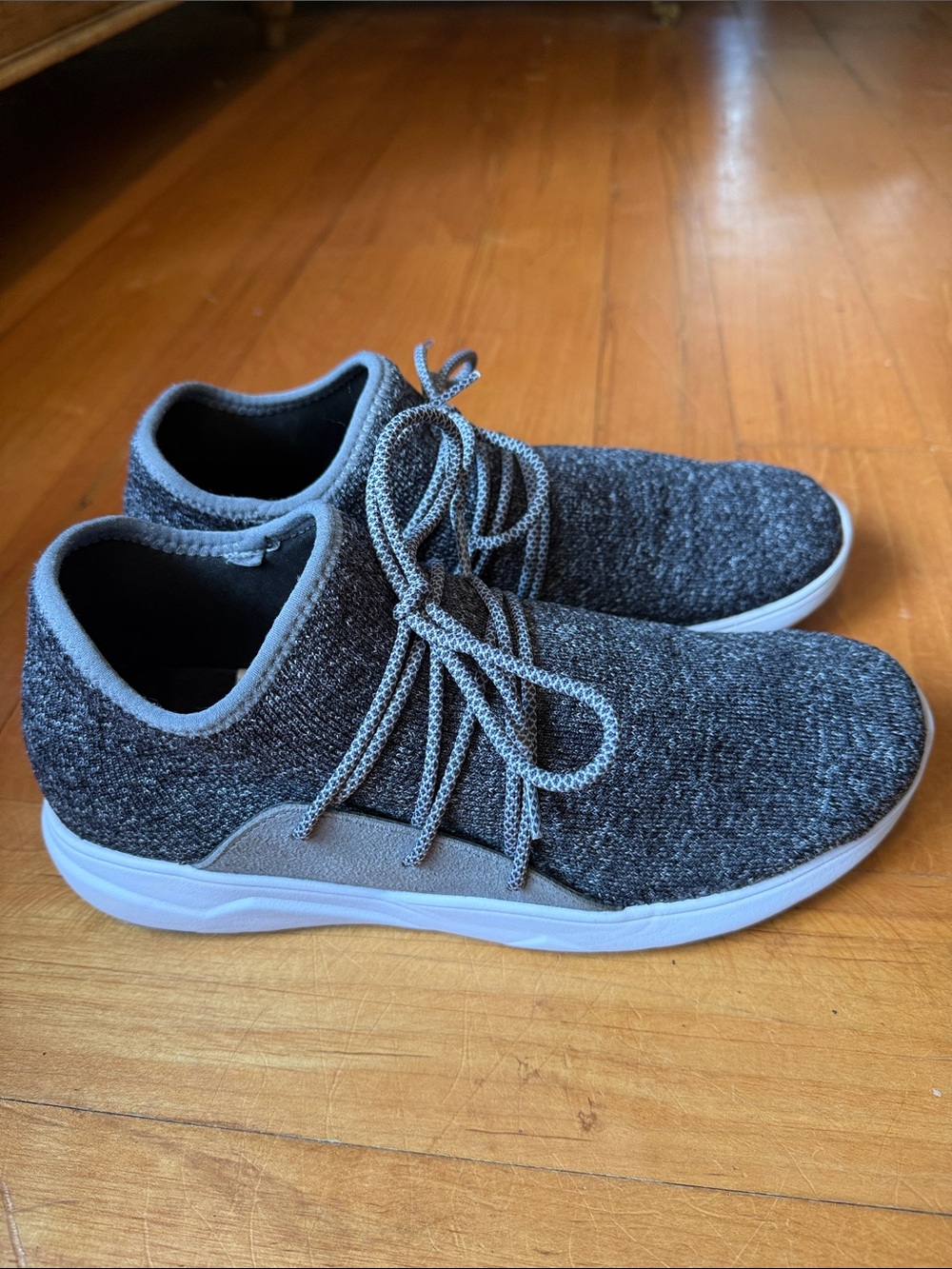 Vessi Cityscape Men's Gray White Waterproof Athletic Shoes US 10